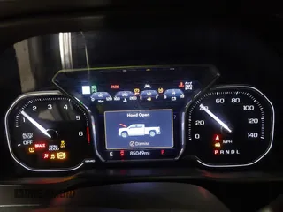 2020 GMC Sierra 1500 Denali with VIN 3GTU9FED5LG294615, listed as a IAAI auction lot 41932141 with 85,049 mi miles and . Bid and sale history available at DreamBid. Image 7.