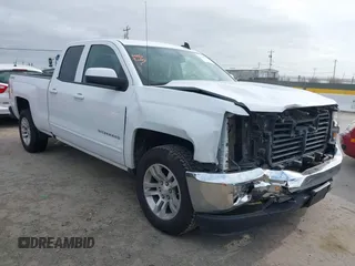 2017 Chevrolet Silverado 1500 LT with VIN 1GCVKREC2HZ206516, listed as a IAAI auction lot 42028681 with 40,761 mi miles. Bid and sale history available at carsss.com. Image 1.