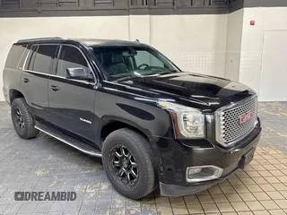 2015 GMC Yukon SLE z VIN 1GKS1AKC8FR127297, wystawiony jako Copart lot #58562405 z przebiegiem 229 638 mil mil oraz Czysty tytuł • Clean title. Historia ofert i sprzedaży dostępna na DreamBid. Obrazek 1.