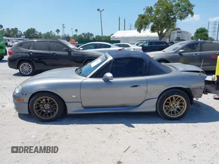 2003 Mazda MX-5 Miata Cloth with VIN JM1NB353930311340, listed as a IAAI auction lot 42145967 with 194,740 mi miles and . Bid and sale history available at DreamBid. Image 15.