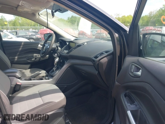 2014 Ford Escape SE with VIN 1FMCU9GXXEUD40924, listed as a IAAI auction lot 42230156 with 190,238 mi miles and . Bid and sale history available at DreamBid. Image 5.