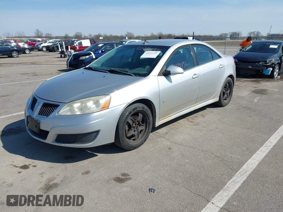2009 Pontiac G6 1SB z VIN 1G2ZJ57B094263057, wystawiony jako IAAI lot #42092436 z przebiegiem 170 212 mil mil oraz . Historia ofert i sprzedaży dostępna na DreamBid. Obrazek 2.