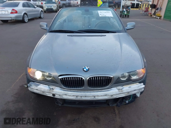 2005 BMW 3 Series 325Ci with VIN WBABW33475PL38577, listed as a IAAI auction lot 41734505 with 69,238 mi miles and . Bid and sale history available at carsss.com. Image 6.
