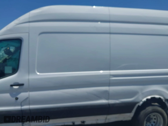 2022 Ford Transit Cargo with VIN 1FTBF4XG3NKA44975, listed as a IAAI auction lot 42666045 with 40,682 mi miles and . Bid and sale history available at DreamBid. Image 14.