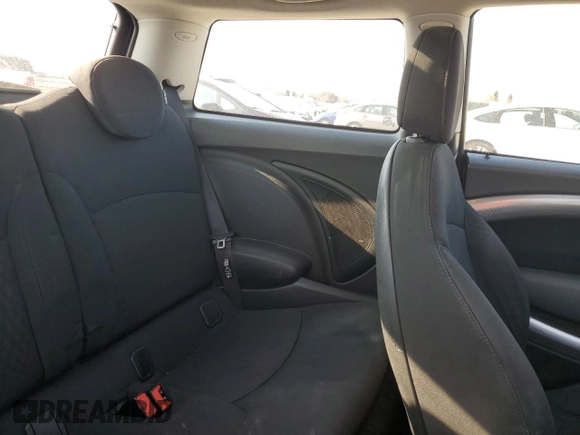 2008 MINI Hardtop S with VIN WMWMF73518TV37788, listed as a Copart auction lot 43119535 with 129,492 mi miles and Salvage Title. Bid and sale history available at DreamBid. Image 10.