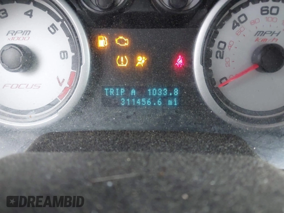 2008 Ford Focus SE with VIN 1FAHP35N28W209484, listed as a IAAI auction lot 41892438 with 311,456 mi miles. Bid and sale history available at carsss.com. Image 7.