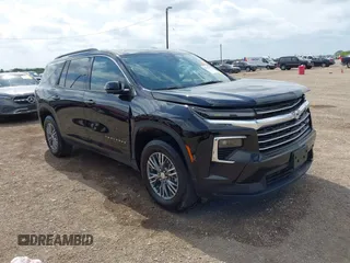 2024 Chevrolet Traverse FWD LT with VIN 1GNERGKS1RJ199710, listed as a IAAI auction lot 42037681 with 18,989 mi miles and . Bid and sale history available at DreamBid. Image 1.