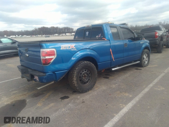 2009 Ford F-150 STX with VIN 1FTRX14849FA11909, listed as a IAAI auction lot 40979039 with 162,013 mi miles. Bid and sale history available at carsss.com. Image 4.