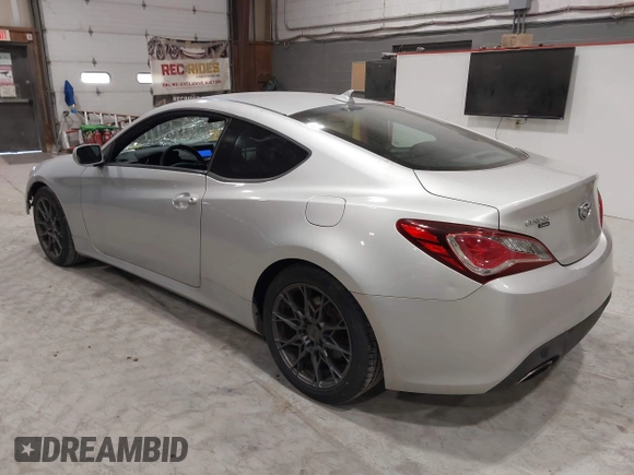 2013 Hyundai Genesis Coupe 2.0T with VIN KMHHT6KD0DU102941, listed as a IAAI auction lot 42280472 with 178,432 mi miles and . Bid and sale history available at DreamBid. Image 3.