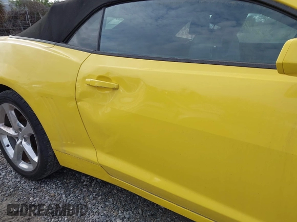 2015 Chevrolet Camaro LT with VIN 2G1FF3D35F9298048, listed as a IAAI auction lot 41649182 with 90,097 mi miles. Bid and sale history available at carsss.com. Image 6.
