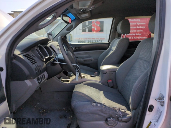 2006 Toyota Tacoma z VIN 5TEMU52N76Z249187, wystawiony jako Copart lot #53511195 z przebiegiem 247 808 mil mil oraz Szkoda całkowita • Salvage title. Historia ofert i sprzedaży dostępna na DreamBid. Obrazek 7.