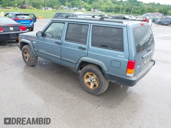 1997 Jeep Cherokee Sport с VIN 1J4FJ68S2VL569562, выставлен на аукционе IAAI как лот 42235601 с пробегом Не указан миль и . История ставок и продаж доступна на DreamBid. Изображение 3.