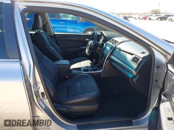 2017 Toyota Camry XLE with VIN 4T1BF1FK8HU345878, listed as a IAAI auction lot 41666734 with 123,742 mi miles. Bid and sale history available at carsss.com. Image 5.