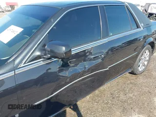 2008 Cadillac DTS 1SC with VIN 1G6KD57Y08U184384, listed as a IAAI auction lot 41974882 with 158,372 mi miles and . Bid and sale history available at carsss.com. Image 6.