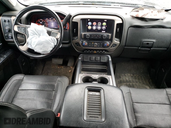 2016 GMC Sierra 3500HD Denali z VIN 1GT42YE82GF140938, wystawiony jako Copart lot #52556095 z przebiegiem 136 654 mil mil oraz Szkoda całkowita • Salvage title. Historia ofert i sprzedaży dostępna na DreamBid. Obrazek 8.