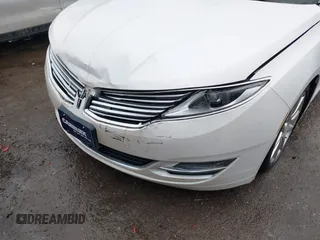 2015 Lincoln MKZ Hybrid with VIN 3LN6L2LU3FR612824, listed as a IAAI auction lot 41475840 with 122,499 mi miles and . Bid and sale history available at carsss.com. Image 6.