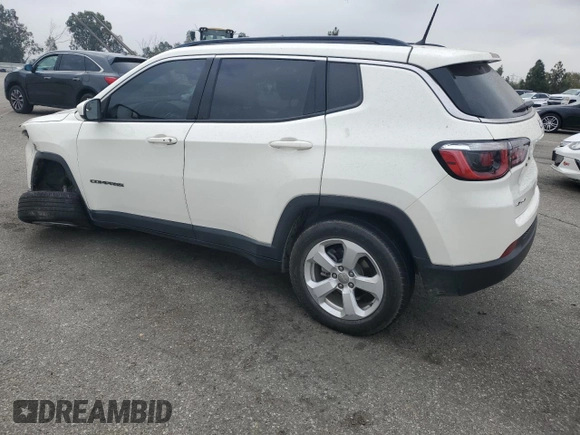 2018 Jeep Compass Latitude with VIN 3C4NJDBB6JT481739, listed as a Copart auction lot 58528565 with 97,788 mi miles and Salvage title. Bid and sale history available at DreamBid. Image 2.