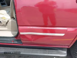 2004 Chevrolet Tahoe LS z VIN 1GNEC13T54R264848, wystawiony jako IAAI lot #42237186 z przebiegiem Nie podano mil oraz . Historia ofert i sprzedaży dostępna na DreamBid. Obrazek 12.
