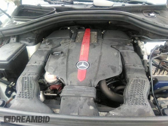 2019 Mercedes-Benz GLE 43 AMG z VIN 4JGED6EB3KA133478, wystawiony jako IAAI lot #39353380 z przebiegiem 100 564 mil mil oraz . Historia ofert i sprzedaży dostępna na DreamBid. Obrazek 10.