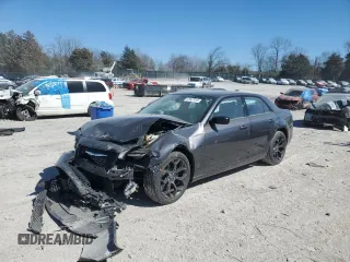 2019 Chrysler 300 Touring z VIN 2C3CCAAG3KH760870, wystawiony jako Copart lot #47647415 z przebiegiem 28 539 mil mil oraz Szkoda całkowita • Salvage title. Historia ofert i sprzedaży dostępna na DreamBid. Obrazek 1.