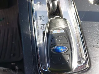 2015 Subaru Outback 2.5i Limited with VIN 4S4BSBNC3F3357645, listed as a IAAI auction lot 40726841 with 140,284 mi miles. Bid and sale history available at carsss.com. Image 11.