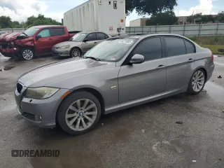 2011 BMW 3 Series 328i xDrive z VIN WBAPK5C54BA657603, wystawiony jako Copart lot #66276865 z przebiegiem Nie podano mil oraz Szkoda całkowita • Salvage title. Historia ofert i sprzedaży dostępna na DreamBid. Obrazek 1.
