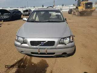 2001 Volvo S60 with VIN YV1RS61R412049929, listed as a Copart auction lot 69078954 with 0 mi miles and Salvage Title. Bid and sale history available at carsss.com. Image 5.