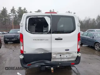 2017 Ford Transit z VIN 1FTYR1YM4HKB00043, wystawiony jako IAAI lot #41849561 z przebiegiem 105 364 mil mil oraz . Historia ofert i sprzedaży dostępna na DreamBid. Obrazek 16.