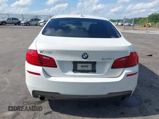 2015 BMW 5 Series 535i with VIN WBA5B1C59FG125069, listed as a IAAI auction lot 42210708 with 265,298 mi miles and . Bid and sale history available at DreamBid. Image 16.