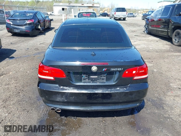 2008 BMW 3 Series 328i with VIN WBAWR33588P151628, listed as a IAAI auction lot 41922968 with 86,208 mi miles and . Bid and sale history available at carsss.com. Image 17.
