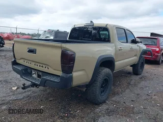 2017 Toyota Tacoma SR5 with VIN 5TFCZ5AN8HX076997, listed as a IAAI auction lot 41639530 with 93,328 mi miles and . Bid and sale history available at DreamBid. Image 4.