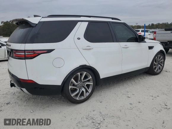 2020 Land Rover Discovery Landmark Edition with VIN SALRU2RV1L2420597, listed as a Copart auction lot 77071254 with 65,575 mi miles and Clean Title. Bid and sale history available at carsss.com. Image 3.