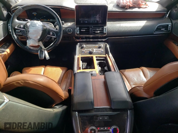 2018 Lincoln Navigator Reserve with VIN 5LMJJ2LT3JEL03600, listed as a Copart auction lot 49481895 with 125,251 mi miles and Salvage title. Bid and sale history available at DreamBid. Image 8.