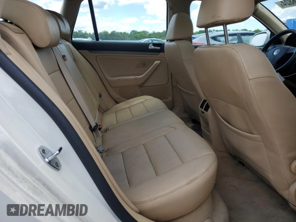 2009 Volkswagen Jetta с VIN 3VWTZ71K79M251262, выставлен на аукционе Copart как лот 60566824 с пробегом 196 823 миль миль и На запчасти • Non repairable. История ставок и продаж доступна на DreamBid. Изображение 10.