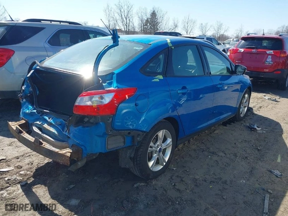 2014 Ford Focus SE with VIN 1FADP3F23EL269452, listed as a IAAI auction lot 41768594 with 40,380 mi miles. Bid and sale history available at carsss.com. Image 4.