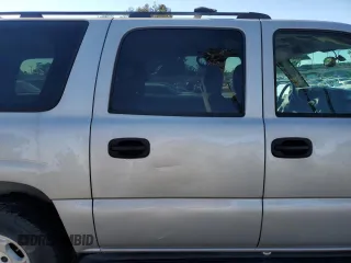 2006 Chevrolet Suburban LS with VIN 1GNEC16Z66J128522, listed as a Copart auction lot 43796685 with 97,321 mi miles and Salvage Title. Bid and sale history available at carsss.com. Image 10.