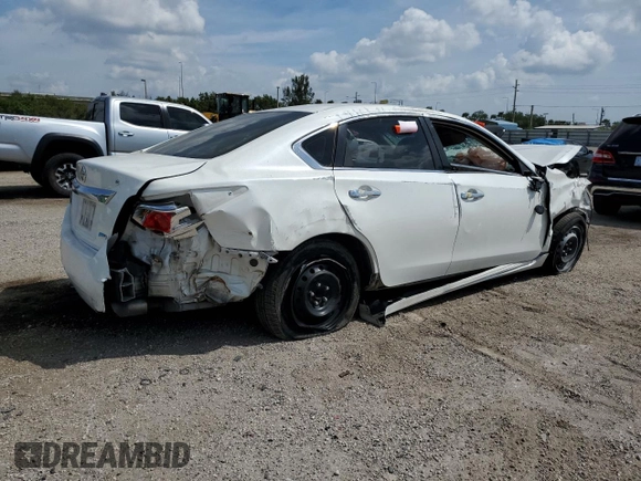 2014 Nissan Altima S with VIN 1N4AL3AP8EC151351, listed as a Copart auction lot 51567755 with 167,000 mi miles and Non Repairable. Bid and sale history available at DreamBid. Image 3.