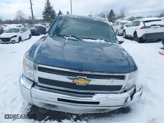 2013 Chevrolet Silverado 1500 Work Truck with VIN 1GCRKPEA8DZ364941, listed as a IAAI auction lot 41574981 with 168,516 mi miles. Bid and sale history available at carsss.com. Image 12.