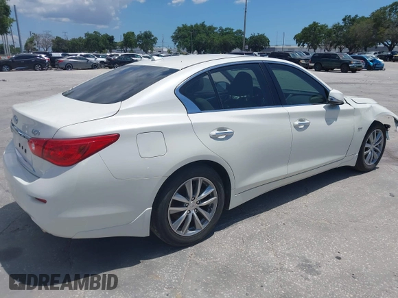 2016 Infiniti Q50 2.0t Premium with VIN JN1CV7AR3GM252349, listed as a IAAI auction lot 39425256 with 49,767 mi miles. Bid and sale history available at carsss.com. Image 4.