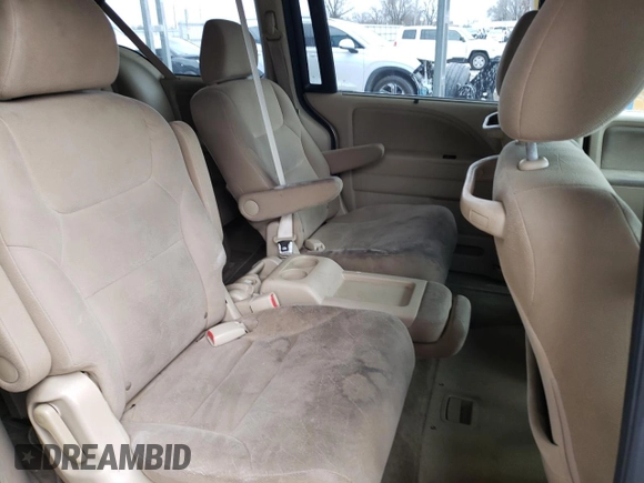 2010 Honda Odyssey EX with VIN 5FNRL3H59AB038104, listed as a Copart auction lot 84688894 with 317,028 mi miles and Salvage title. Bid and sale history available at DreamBid. Image 11.