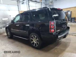 2013 GMC Yukon Denali z VIN 1GKS2EEFXDR200614, wystawiony jako Copart lot #54401155 z przebiegiem 178 481 mil mil oraz Czysty tytuł • Clean title. Historia ofert i sprzedaży dostępna na DreamBid. Obrazek 2.