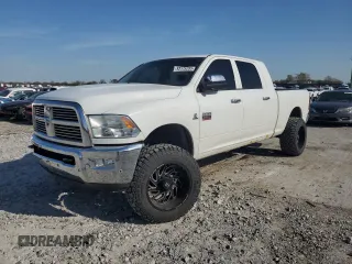 2011 Dodge 3500 SLT z VIN 3D73Y3HL2BG516922, wystawiony jako Copart lot #52175295 z przebiegiem 214 844 mil mil oraz Czysty tytuł • Clean title. Historia ofert i sprzedaży dostępna na DreamBid. Obrazek 1.