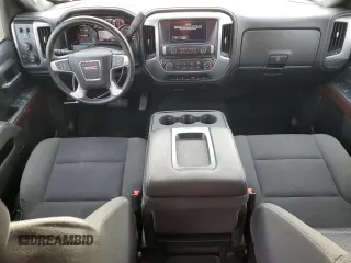 2016 GMC Sierra 2500HD SLE z VIN 1GT12SEGXGF265919, wystawiony jako Copart lot #82118884 z przebiegiem 113 066 mil mil oraz Szkoda całkowita • Salvage title. Historia ofert i sprzedaży dostępna na DreamBid. Obrazek 8.