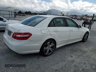 2012 Mercedes-Benz E 350 Luxury with VIN WDDHF5KB7CA586679, listed as a Copart auction lot 56893415 with 153,787 mi miles and Clean Title. Bid and sale history available at DreamBid. Image 3.