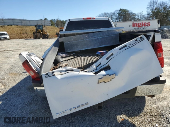 2007 Chevrolet Silverado 3500HD DRW Work Truck with VIN 1GCJC33K57F536458, listed as a Copart auction lot 46265465 with 211,752 mi miles and Salvage Title. Bid and sale history available at DreamBid. Image 6.