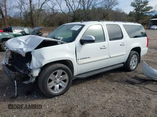 2008 GMC Yukon XL SLT 4SB with VIN 1GKFC16028J198380, listed as a IAAI auction lot 41269100 with 236,999 mi miles and . Bid and sale history available at carsss.com. Image 2.