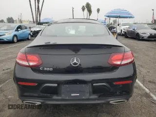 2021 Mercedes-Benz C 300 z VIN W1KWJ8DB3MG089339, wystawiony jako Copart lot #76205524 z przebiegiem 49 064 mil mil oraz Szkoda całkowita • Salvage title. Historia ofert i sprzedaży dostępna na DreamBid. Obrazek 6.