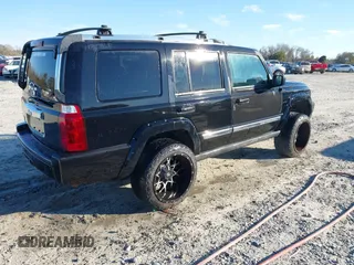 2006 Jeep Commander Limited с VIN 1J8HH58N86C329120, выставлен на аукционе IAAI как лот 41281231 с пробегом 386 061 миль миль и . История ставок и продаж доступна на DreamBid. Изображение 4.