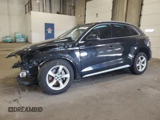 2021 Audi Q5 Premium z VIN WA1AAAFYXM2095983, wystawiony jako Copart lot #63005985 z przebiegiem 81 025 mil mil oraz Szkoda całkowita • Salvage title. Historia ofert i sprzedaży dostępna na DreamBid. Obrazek 1.