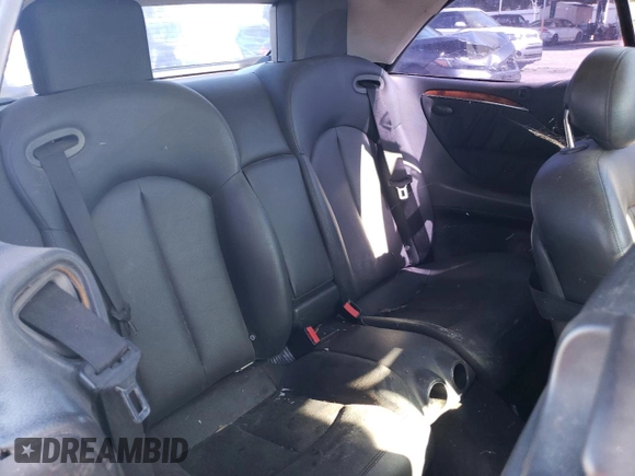 2005 Mercedes-Benz CLK 500 with VIN WDBTK75G05T048236, listed as a Copart auction lot 48063434 with 228,417 mi miles and Clean title. Bid and sale history available at DreamBid. Image 10.